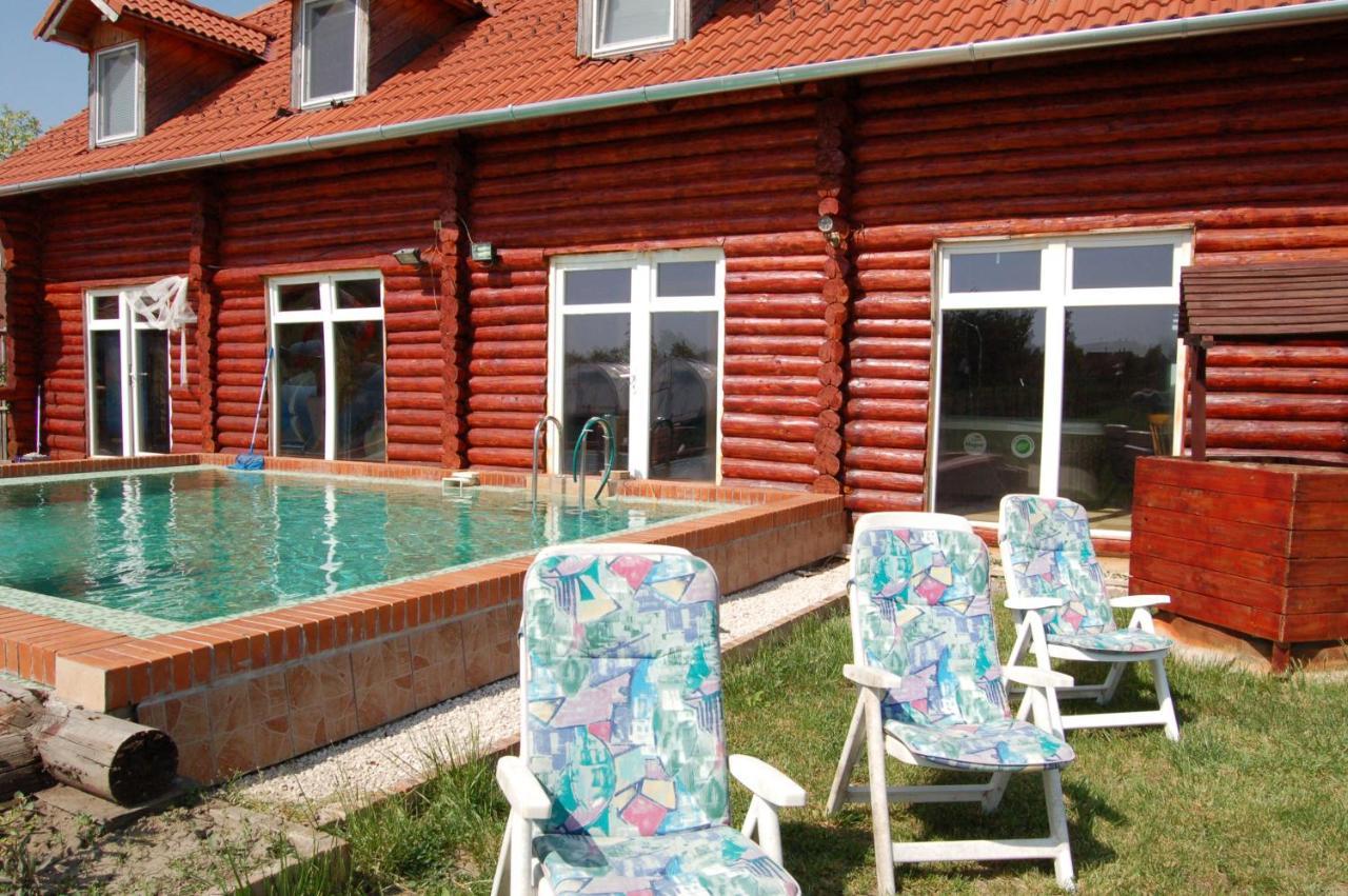 Bed and Breakfast Roenk-Wellness Panzio Mezopeterd Екстер'єр фото