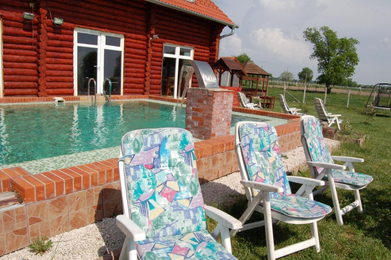 Bed and Breakfast Roenk-Wellness Panzio Mezopeterd Екстер'єр фото