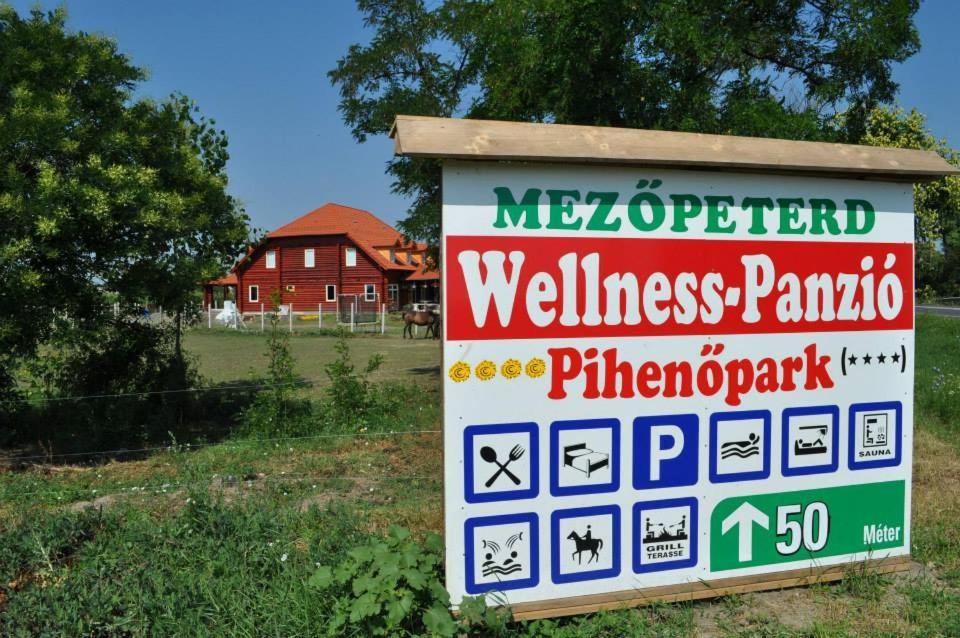 Bed and Breakfast Roenk-Wellness Panzio Mezopeterd Екстер'єр фото