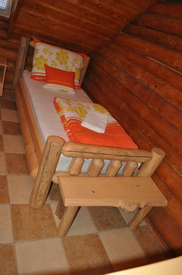 Bed and Breakfast Roenk-Wellness Panzio Mezopeterd Екстер'єр фото