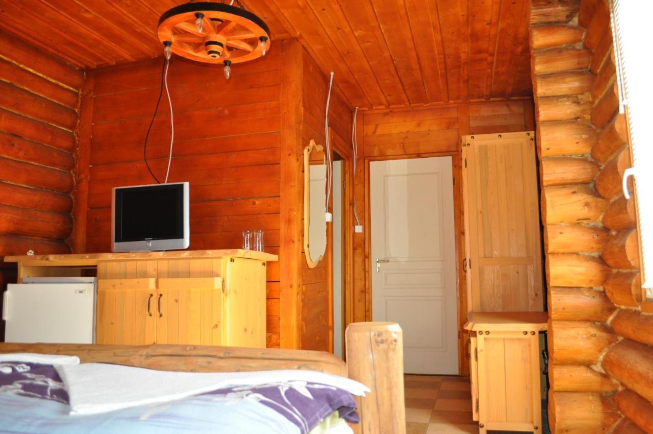 Bed and Breakfast Roenk-Wellness Panzio Mezopeterd Екстер'єр фото