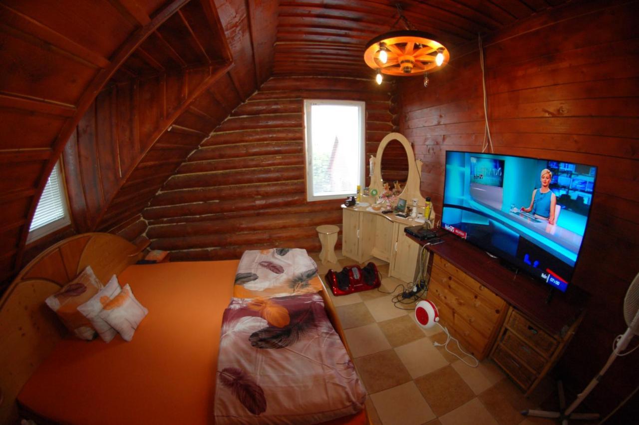 Bed and Breakfast Roenk-Wellness Panzio Mezopeterd Екстер'єр фото